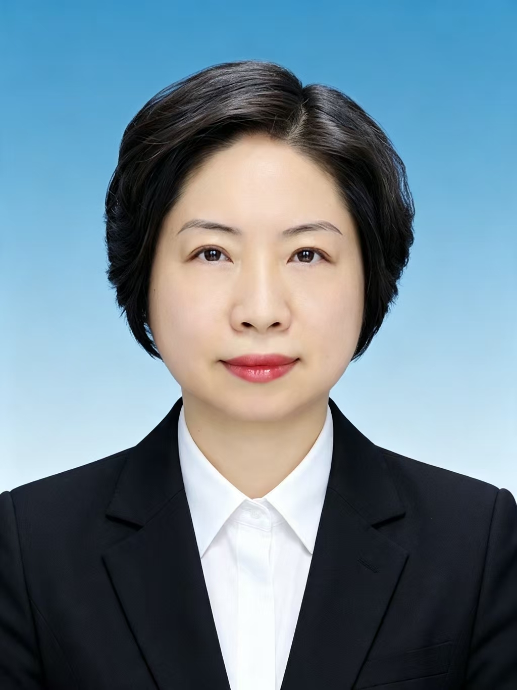 王琦副书记照片西装(小于1M).jpg